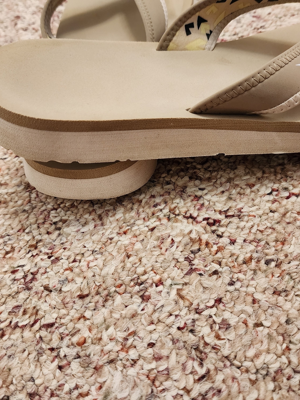Nike Celso Girl Women's Tan Flip Flop Sandals - Picture 3 of 3